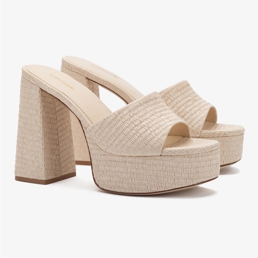 Chic Cream Platform Sandals